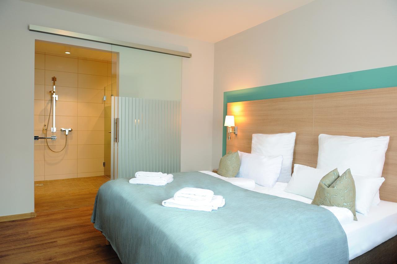 Hotel & Roehrl